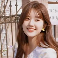 TRIỆU LỘ TƯ/ CHỊ CHIẾN/