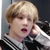Min Yoongi( công3 )