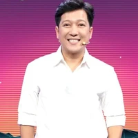 BA ( NGỌC NGÂN)