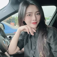 mẹ Nhung Thảo(giám đốc gãy tv)