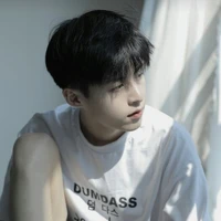 Từ Việt Khoa