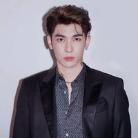 Mew Suppasit Jongcheveevat