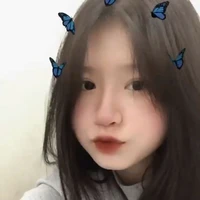 Lê Hoàng Niệm Nhi - bff cô