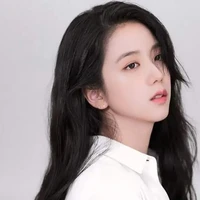 KIM JISOO (Chị)