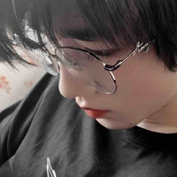 Nguyễn Thành Khiêm_e trai nữ 9