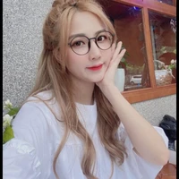 hoàng kim chi.con ruộc cha dượng và mẹ