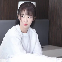 Đồng niên ( cô )