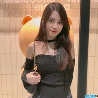 Quỳnh ( Cô giáo )