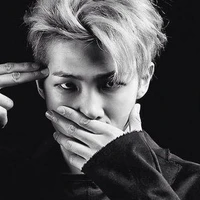 kim Nam joon (ông la)