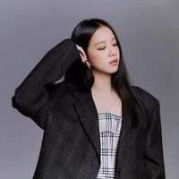 Kim JiSoo