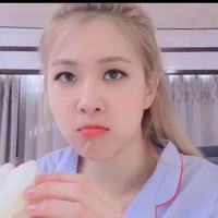 Đũy TG mê Bách =))