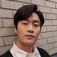 Han Jun Woo