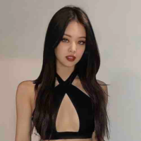 Kim Jennie - Em