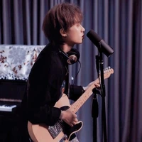 Phương Tuấn//cậu//