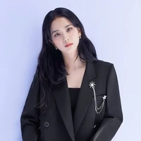 Kim Jisoo(Cô)