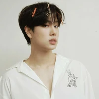 Phuwin ( Omega )