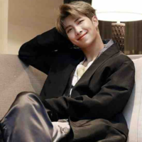 Kim NamJoon ( Ny SeokJin )