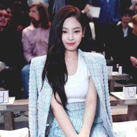 Kim Jennie ( Ny Jisoo)