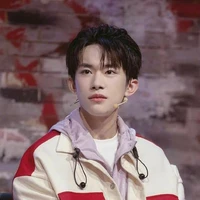 Dịch Dương Thiên Tỉ