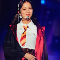 Kim Jisoo [Gryffindor]
