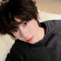 Trần Dịch Hằng-hắn