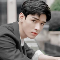 Cung Tuấn ( lão ngũ bang WX)
