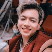 Việt