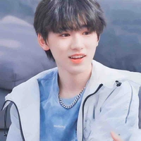 Tống Á Hiên🐳