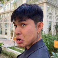 Jun Phạm zui zẻ