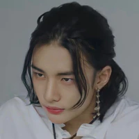 Hwang Hyunjin