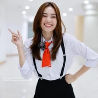 Lan Ngọc (lớp tr.văn thể mĩ)