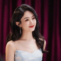 Triệu Lệ Dĩnh (mẹ TC, TL)