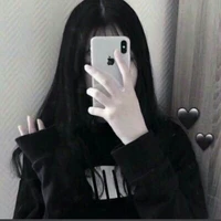 Hàn Thiên My (e gái cô)