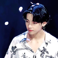 Tác giả xinh đẹp vạn người mê;))