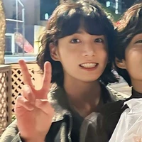 Jungkook Jeon * cậu *