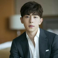 Đặng Luân( thư kí riêng Hạo Hiên)