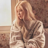 ROSÉ