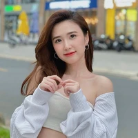 Hoàng Thùy Linh