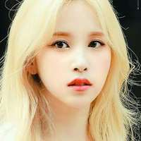 Myoui Mina