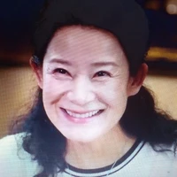Mẹ của Đinh Tiễn (Uyển Nhàn)