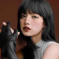 Lalisa Manobal (cô)