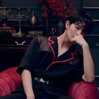 Hoài Minh (bff na9/ny Quyên)