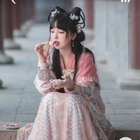 Phạm Vi Vi( con gái  Phạm Lư)