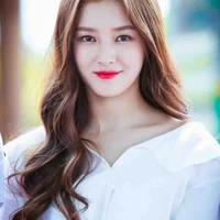 Kim Nancy( em Tae)