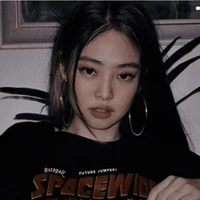 Jennie Kim-em