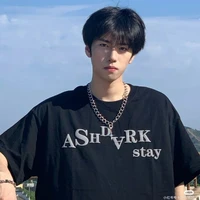 Lục Nhất Hi_bff anh