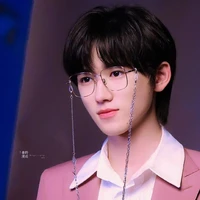 Tống Á Hiên