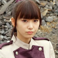 Yayoi Ulshade