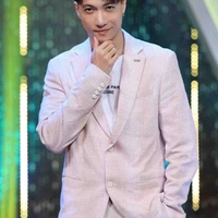ST (bn thân hồi nhỏ)