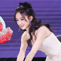 Triệu Lệ Dĩnh (LD)